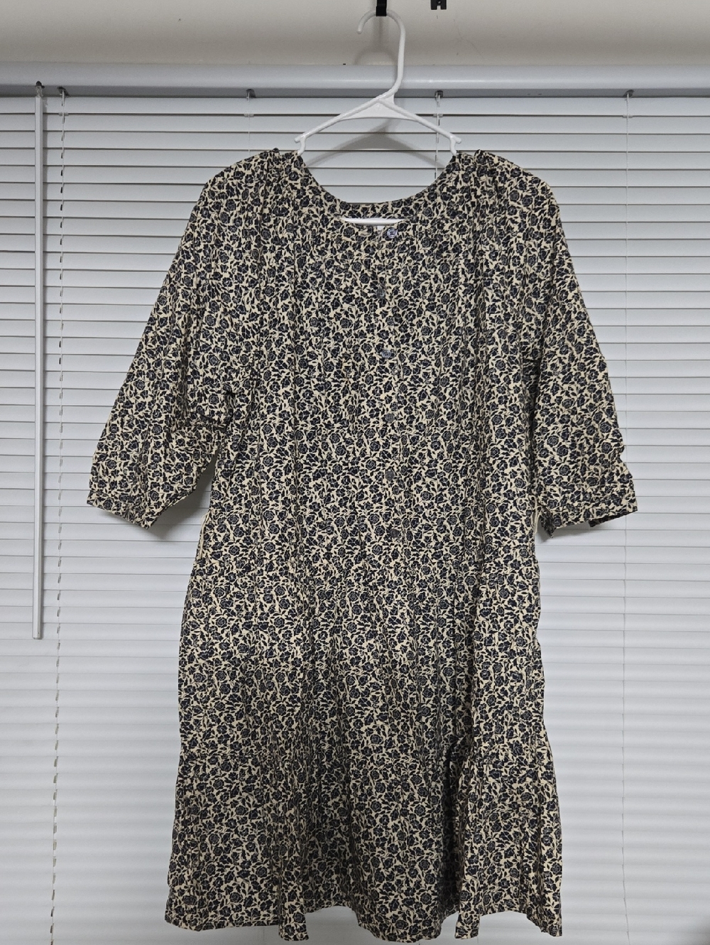 Time and Tru Black and Cream Floral Midi Dress